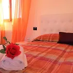 With Garden And Cosy Attic וילה Cividale del Friuli