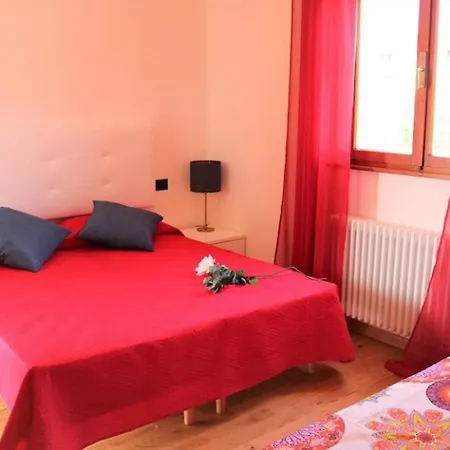 With Garden And Cosy Attic Villa